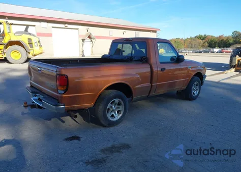 2000 Mazda B3000 Se/Sx z USA, uszkodzony, nr VIN 4F4YR12V1YTM01260